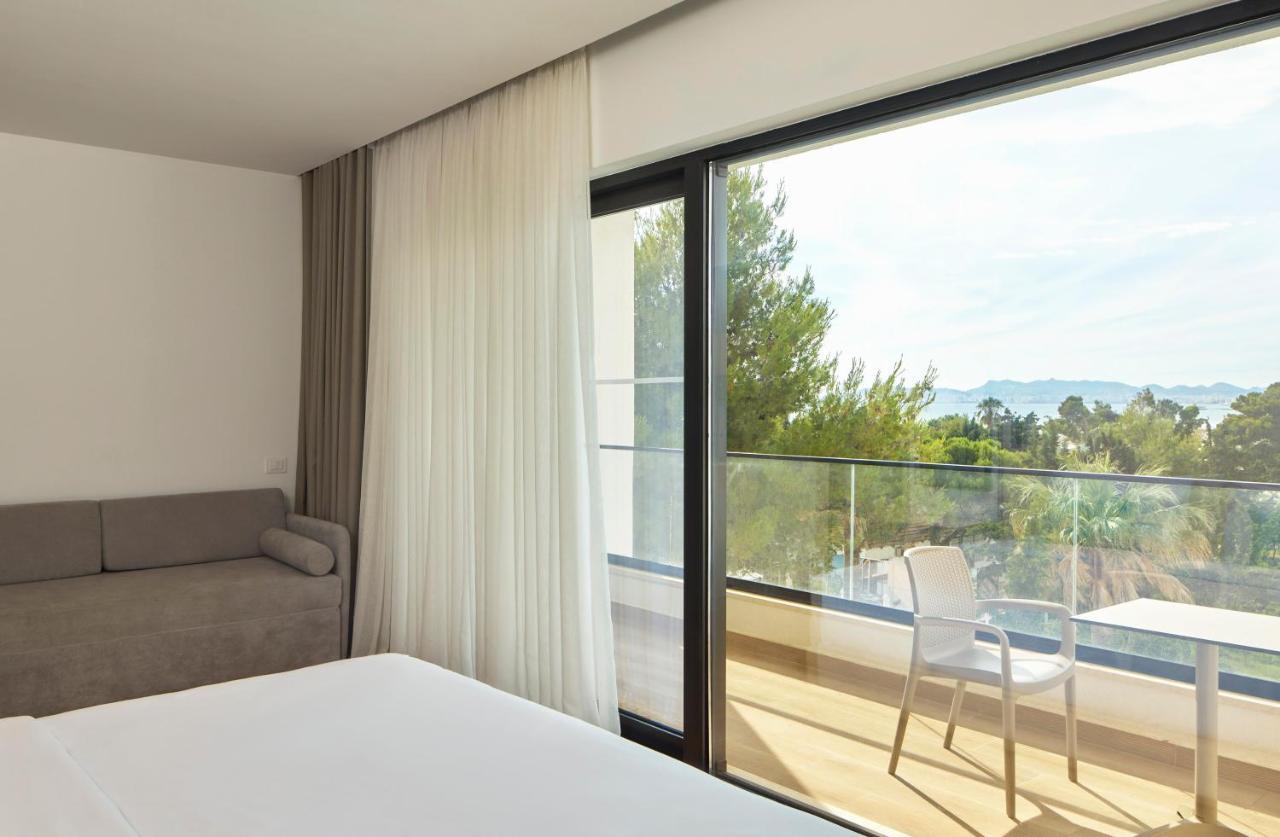 Hotel Sol Tropikal Durrës Esterno foto