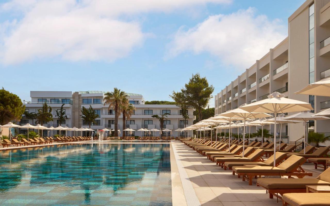 Hotel Sol Tropikal Durrës Esterno foto
